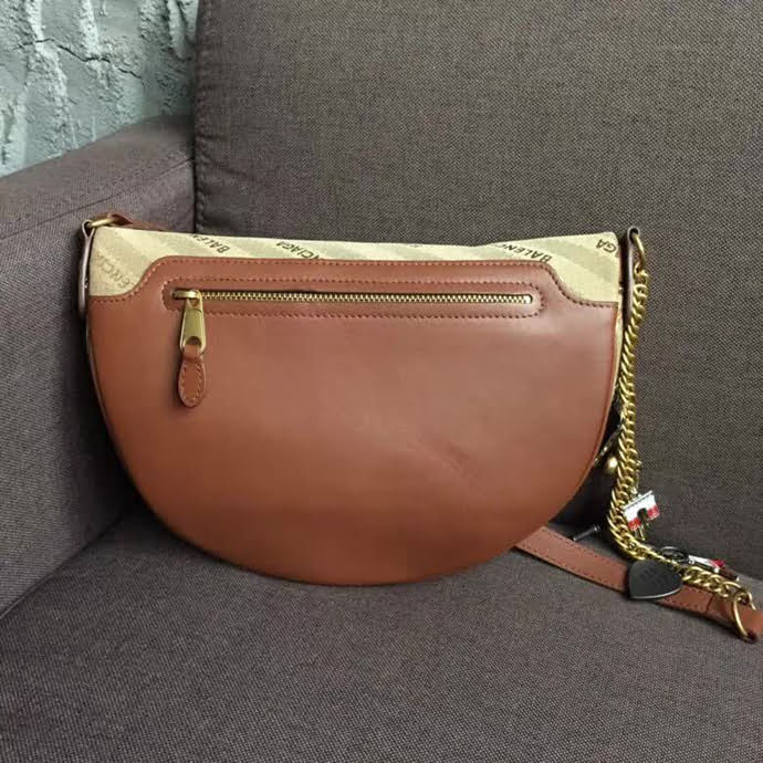 BALENCIAG巴黎世家 半月腰包 帆布材質 滿飾Balenciaga標識提花  BL1811